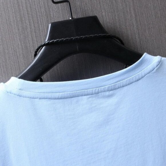 Blue Vacation Style Men's Ocean Graphic Tee - Picture 6 of 10